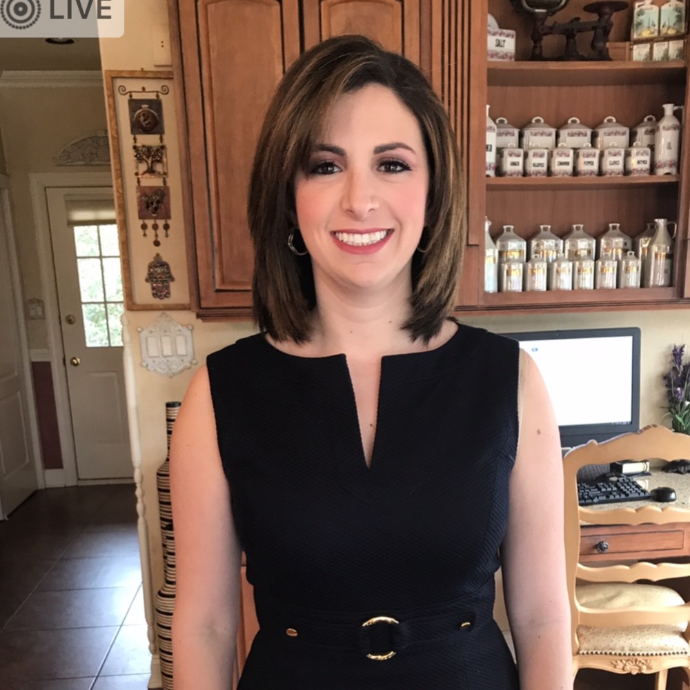 Meet your Posher, Sandy